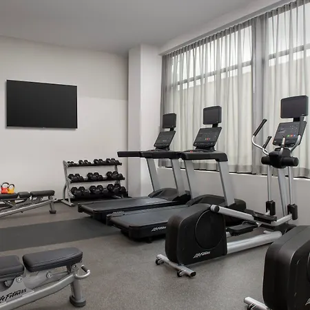 Springhill Suites By Marriott New York Queens-2