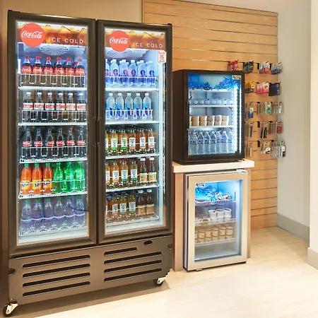 Holiday Inn Express Doral Miami By Ihg-3