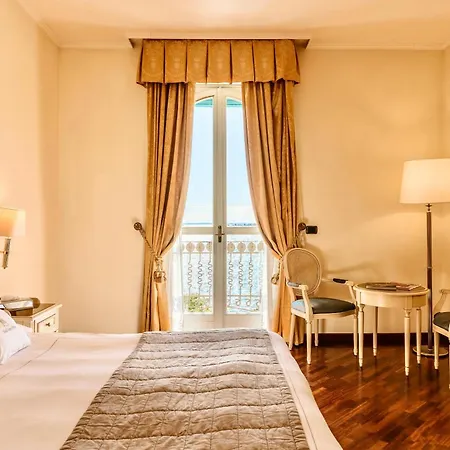 Hotel Savoy Palace-3