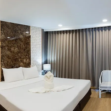 Hotel Pattaya Beach-3