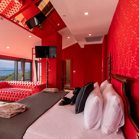 Lucky Monkey Hotel-3