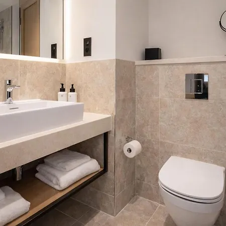 Holiday Inn London Camden Lock By Ihg-2