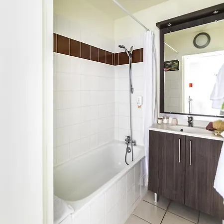 Aparthotel Adagio Access Orleans-3