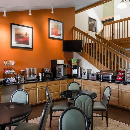 Ramada By Wyndham Platte City Kci Airport-3