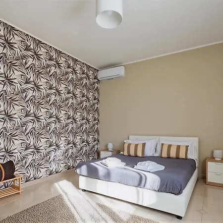 Aranci 99 House-3
