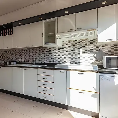 Aranci 99 House-2