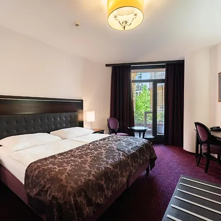 Ea Embassy Prague Hotel-3