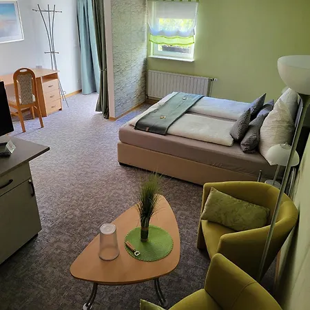 Hotel Seerose Garni-3