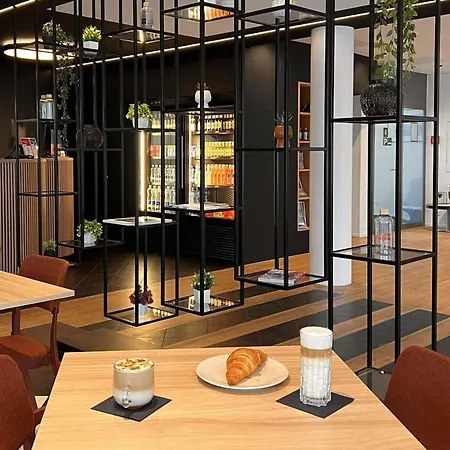Ibis Fribourg-2