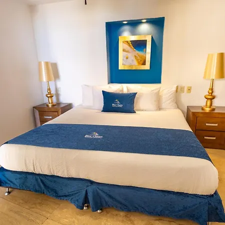 Blue Chairs Beachfront Resort Puerto Vallarta - Adults Only-2