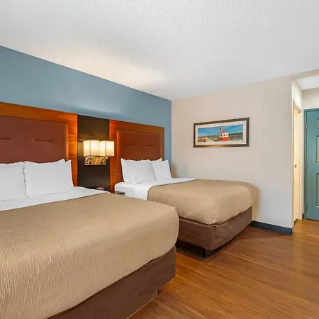 Quality Inn & Suites At Coos Bay-2