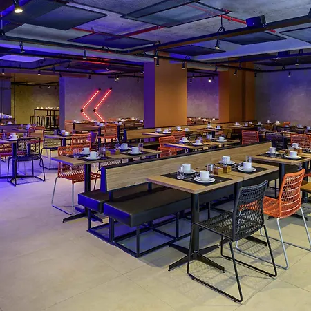 Ibis Budget Balneario Camboriu-2