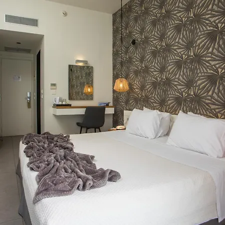 Atlantis Boutique City Hotel-3