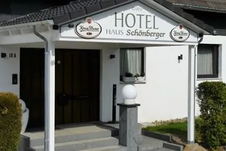 Hotel Garni Haus Schönberger-3