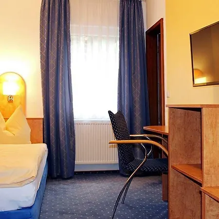 Hotel Peiler Garni-2