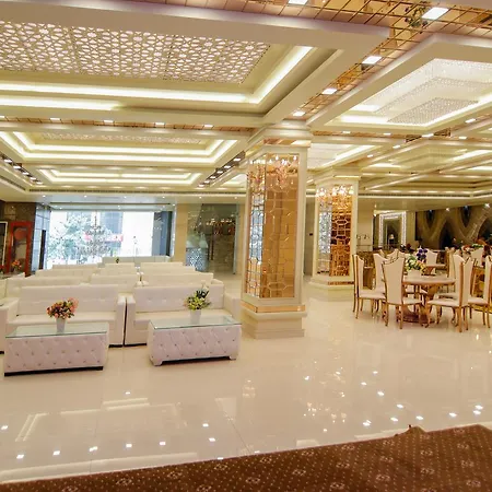 The Grand Parisian-2