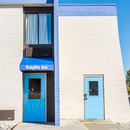 Knights Inn Dayton By Miller Lane-3