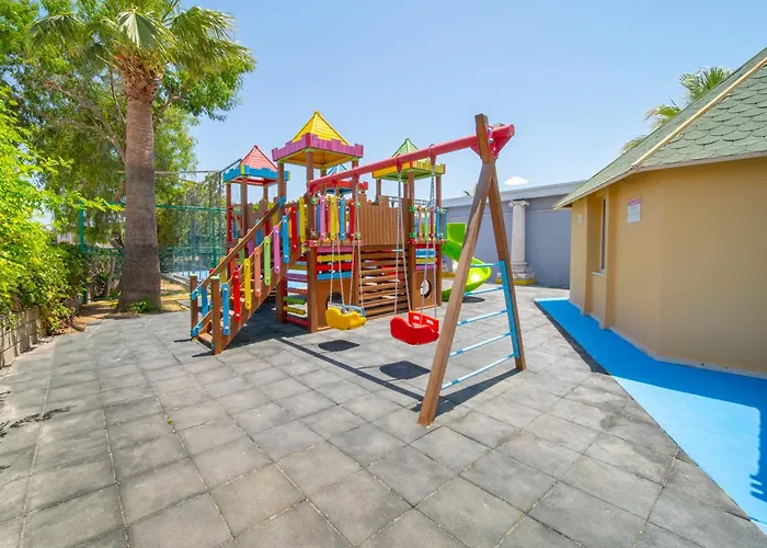 Hotel Esra And Family Suites