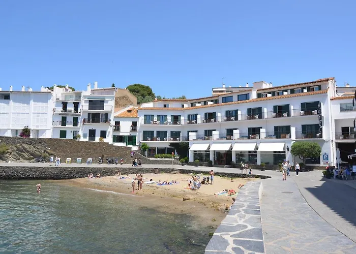 3 meilleurs Hôtels Spa à Cadaqués pour une Escapade Relaxante