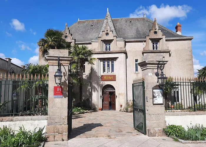 Hôtel De La Barbacane Tiffauges