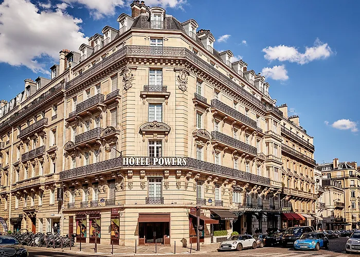 Hoteles de Lujo en París cerca de Jardín de las Tullerías