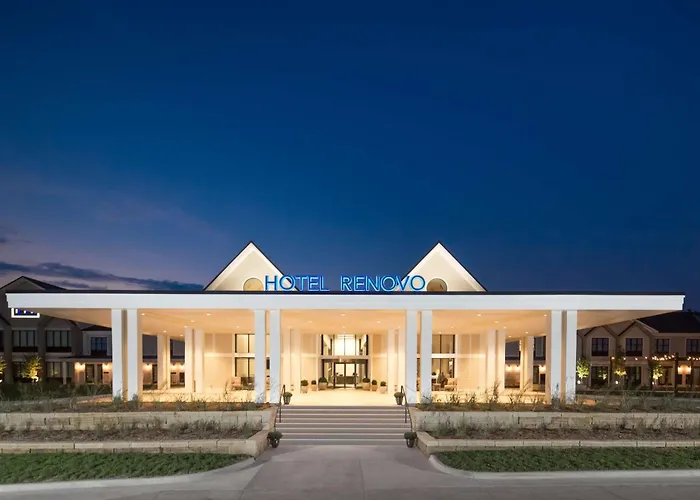 Hotel Renovo Des Moines Urbandale,Tapestry Collection Hilton