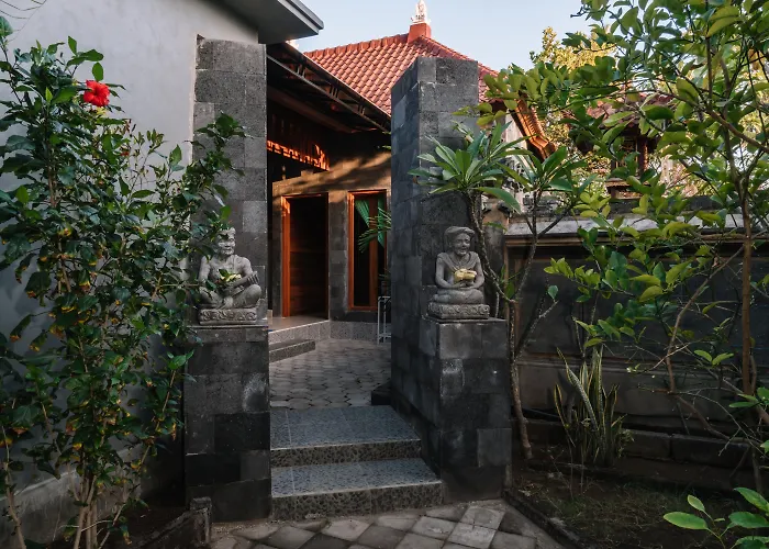 D And B Bungalow'S By Dewizz Management Nusa Lembongan 