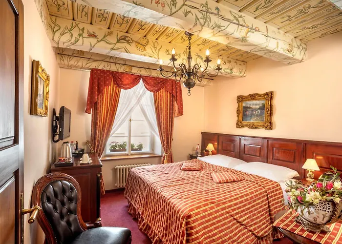 Hotel U Zlatého Stromu Prague by BHG