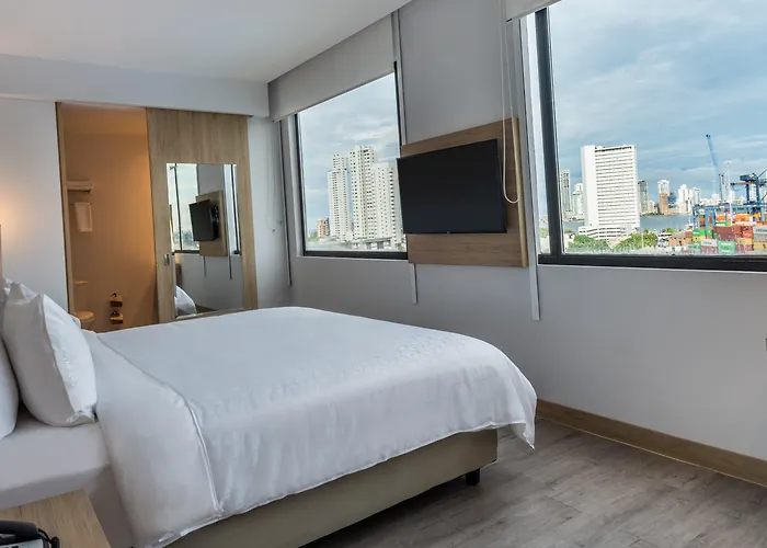 Holiday Inn Express Cartagena Manga By Ihg