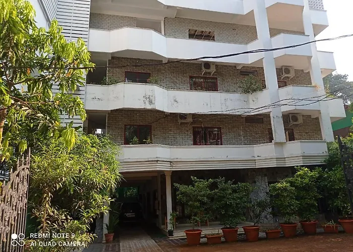 Heaven Gardens Hotel Kochi