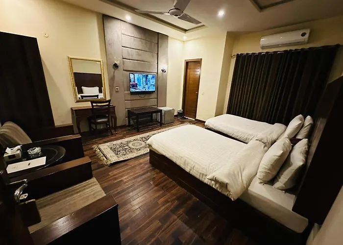 Shelton'S Rezidor Lahore