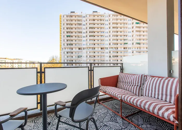 Daplace - Corso Sempione Suites Milan