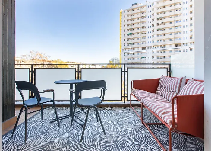 Daplace - Corso Sempione Suites Milan