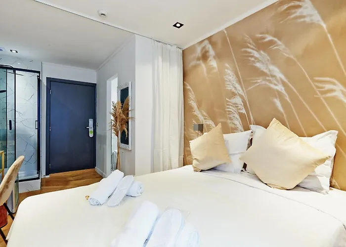 Hotel Les Ecrins Brussels