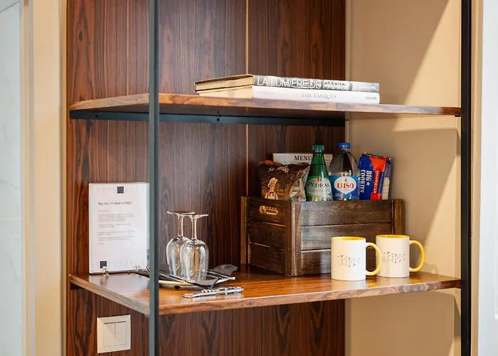 Utopian - Design Suites Porto - Free Minibar