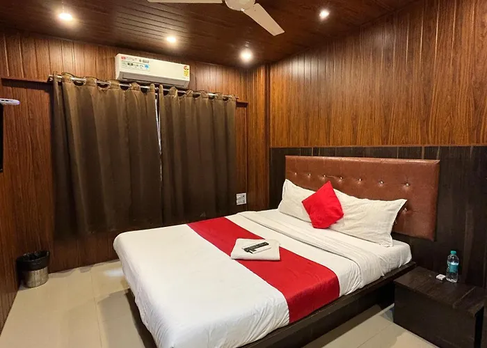 Hotel Borivali Executive - Near Borivali Railway Station Mumbai