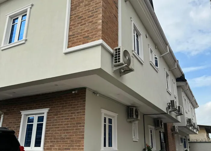 Mitos Luxury Suites