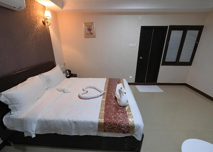 Coastal Grand Hotel Sampath