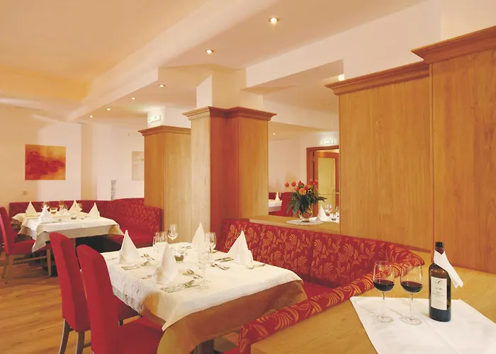 Hotel Alpenroyal