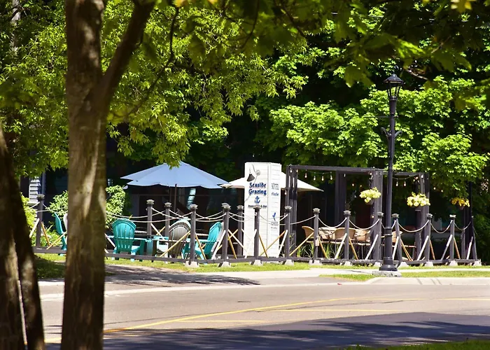 Hotel Du Vieux Port By Bower Boutique Hotels Shediac