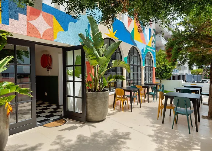 Neighbourgood Hill Hotel Cape Town