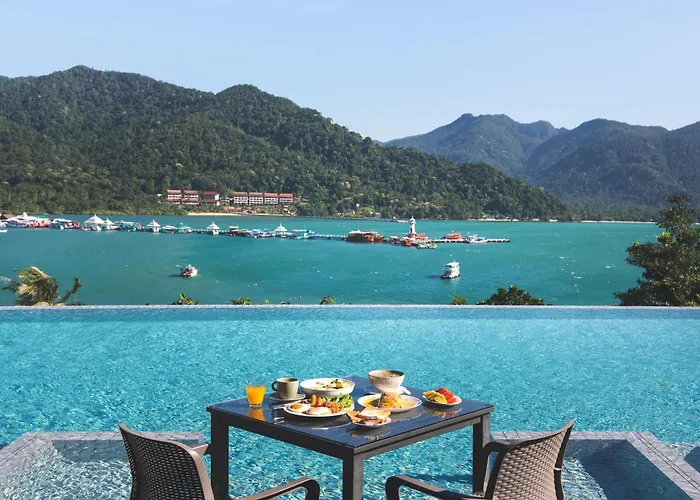 Bhuvarin Resort