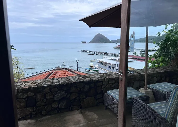 Hotel Blue Parrot à Labuan Bajo