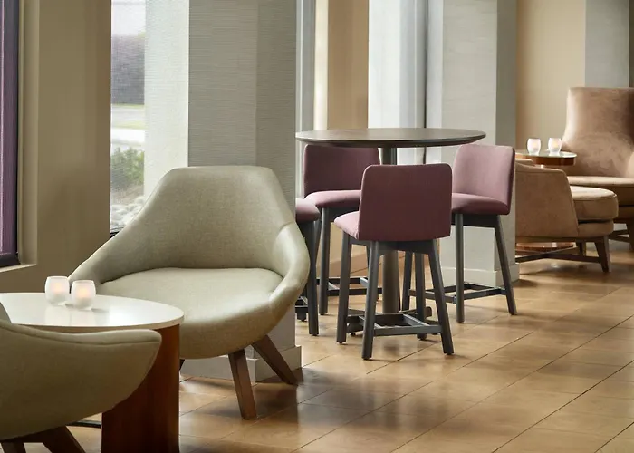 Courtyard By Marriott Raleigh Cary