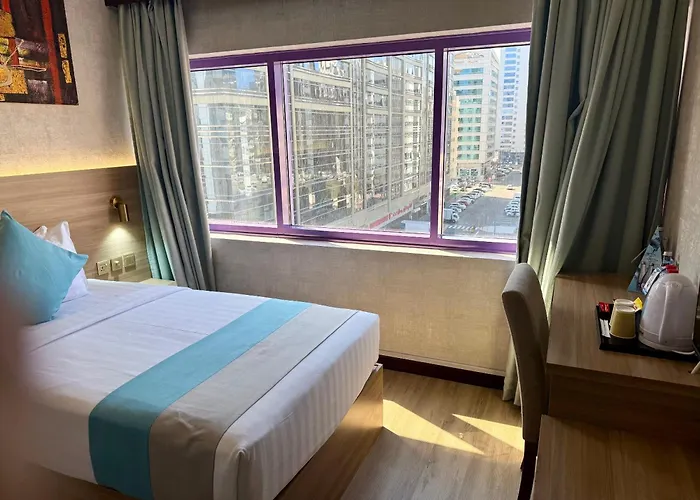 Strand Hotel