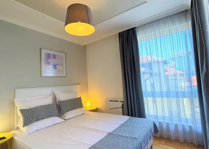 Dunav Apartment House