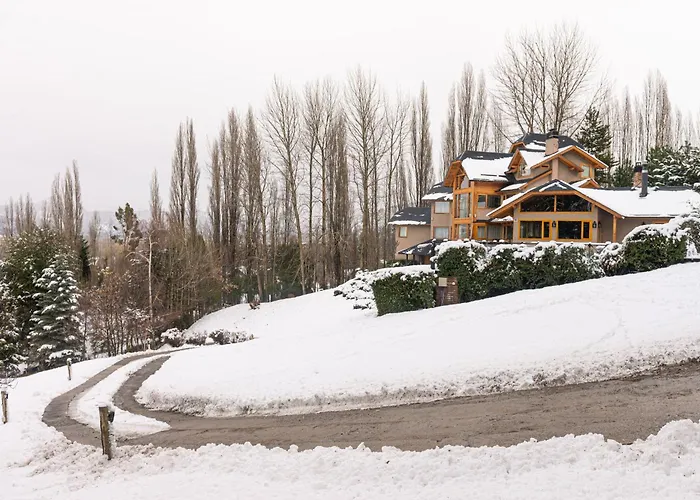 Casona Del Alto Hotel San Martín de los Andes