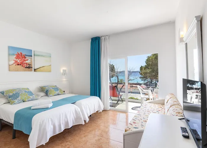 Hostal Neptuno Peguera