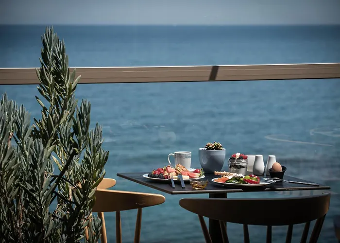 Serenity Spritz Boutique Hotel - Adults Only