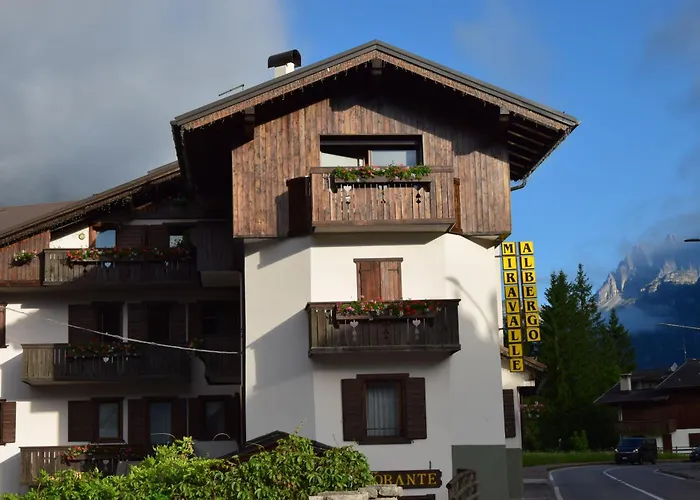 Albergo Miravalle-Tre Cime Views